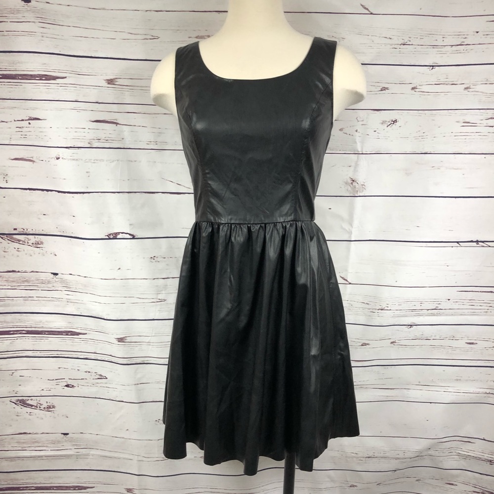 Vakko Black‎ Pleather Skater Dress